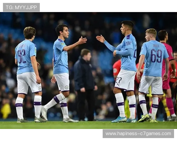 豪门对决引爆联赛焦点新星闪耀全场创纪录决战之夜书写传奇篇章再掀风云